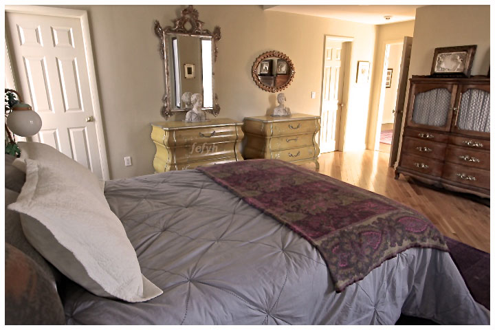 bedroom interior design gray and purple